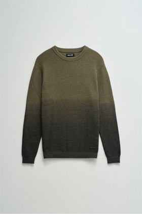 Sweatshirts & Knitwear